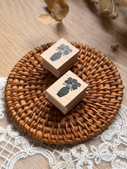 (NEW) Hankodori - Vase of Hapiness | Wooden Rubber Stamp