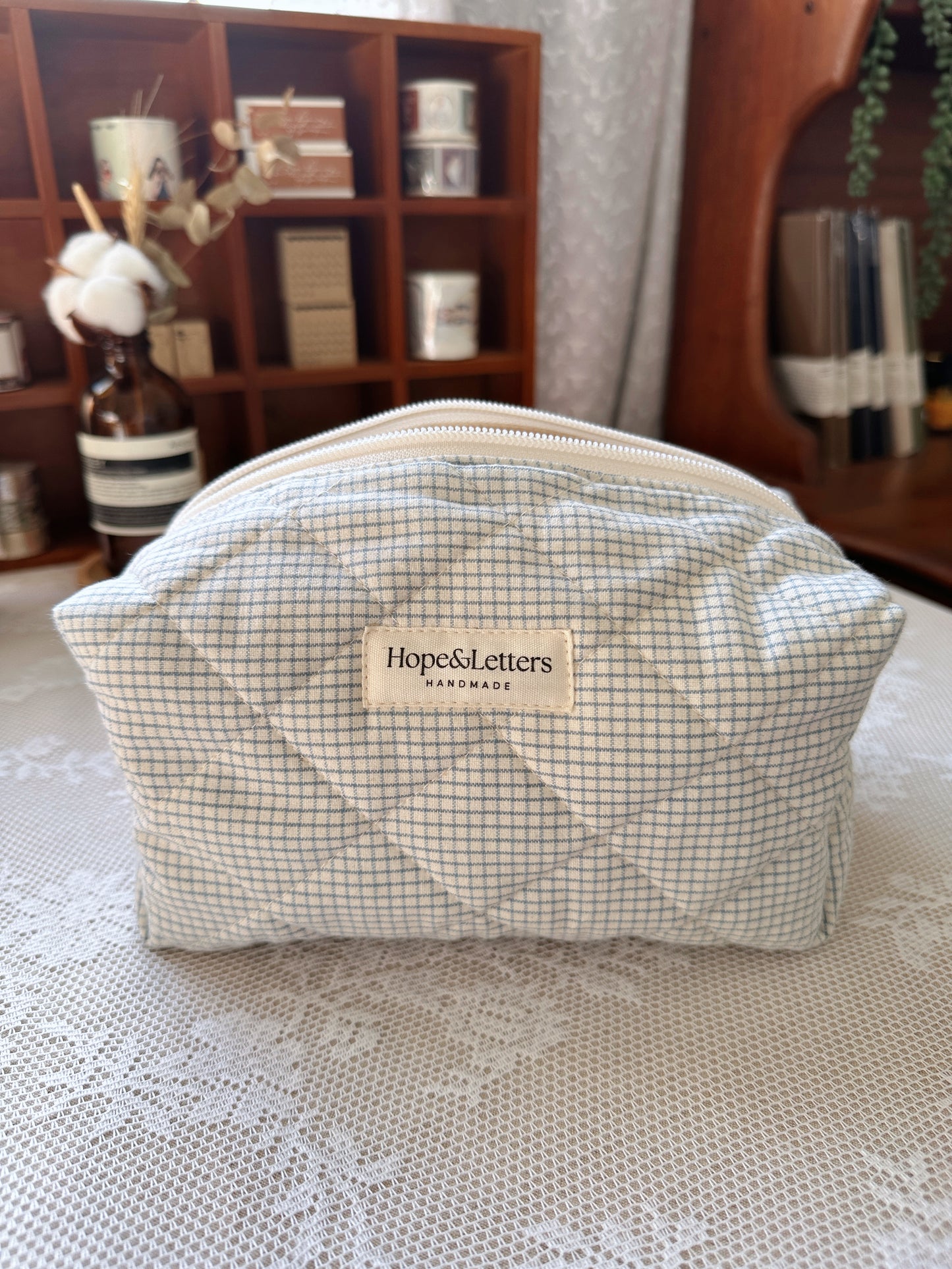 Hopeless Romantic - Whispers of Love Make up bag
