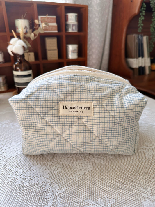Hopeless Romantic - Whispers of Love Make up bag