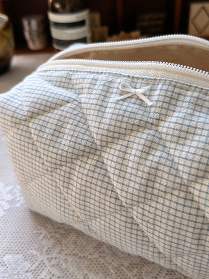 Hopeless Romantic - Whispers of Love Make up bag