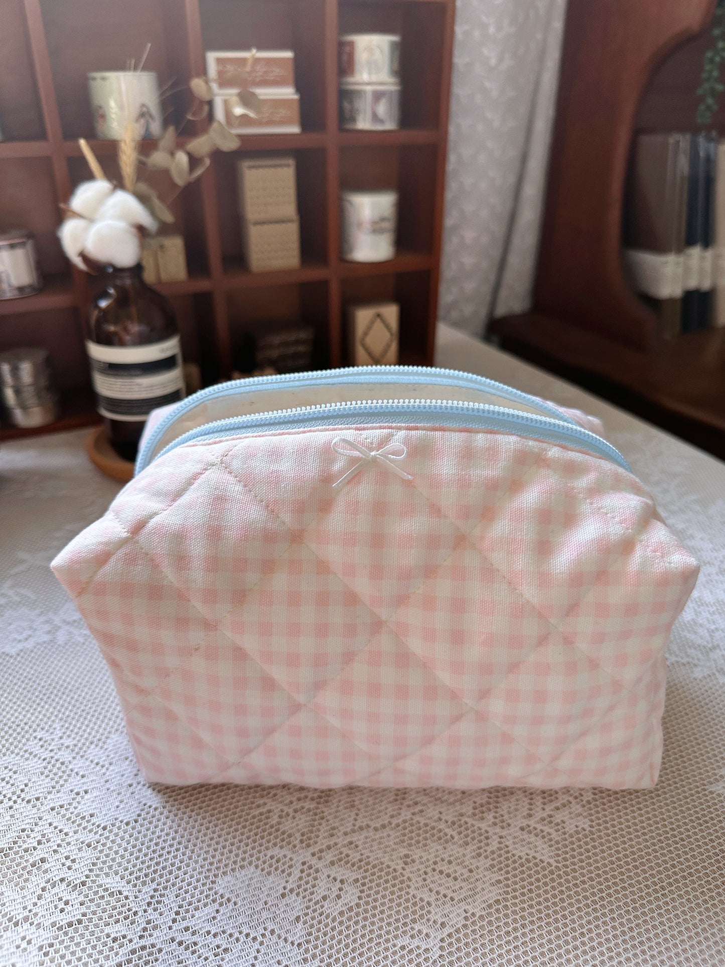 Hopeless Romantic - Blush & Bloom Make up bag