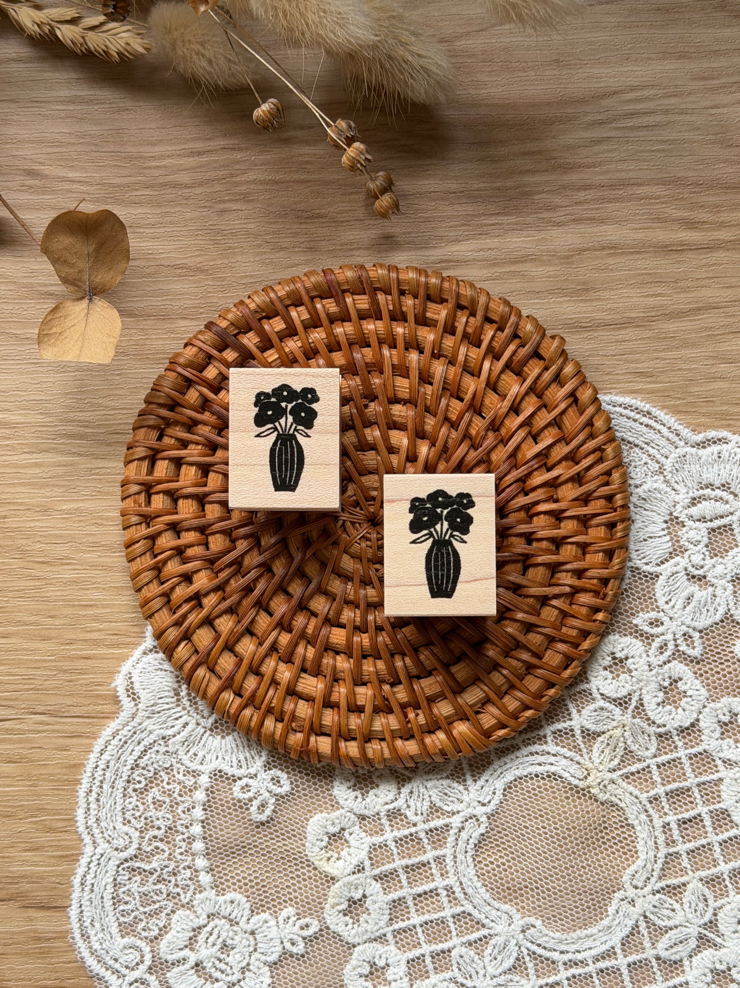 (NEW) Hankodori - Vase of Hapiness | Wooden Rubber Stamp